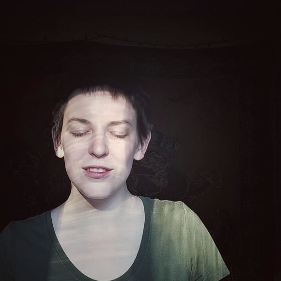 Meet your Posher, Kristin - Picture 1 of 1